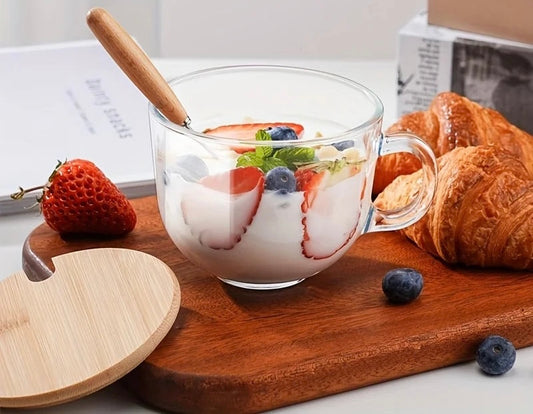 Yogurt & Oats Cup with Lid and Spoon